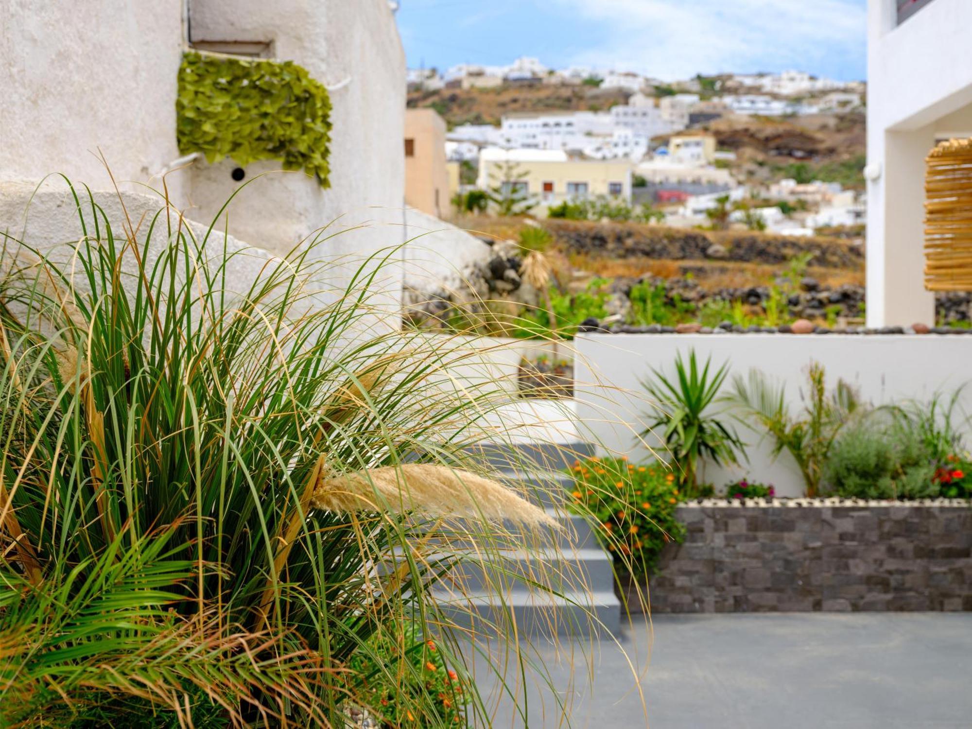 Nalu Suites Fira  Exterior photo